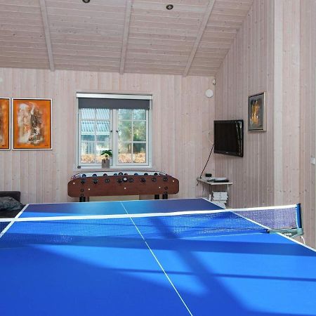 10 Person Holiday Home In Ansager Exterior foto